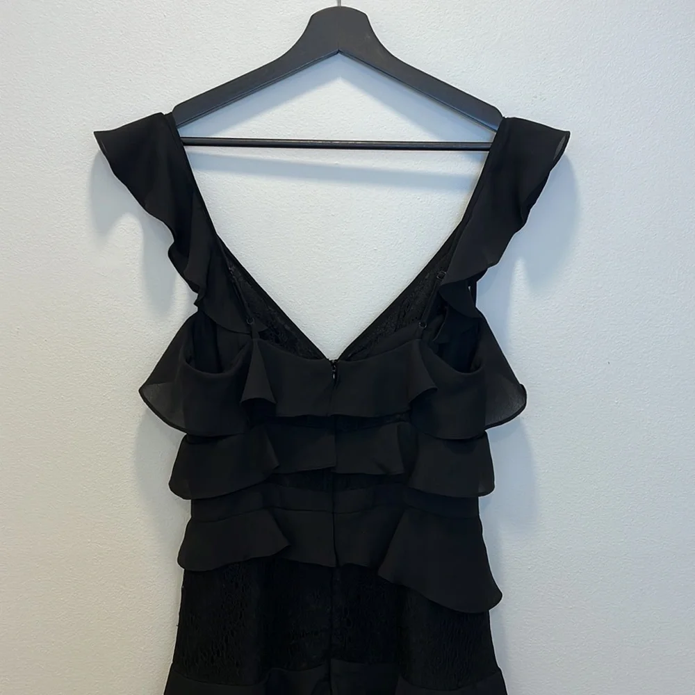 Bardot x Revolve Babylon Ruffle Lace Dress Size 6 or Small - Picture 10 of 14